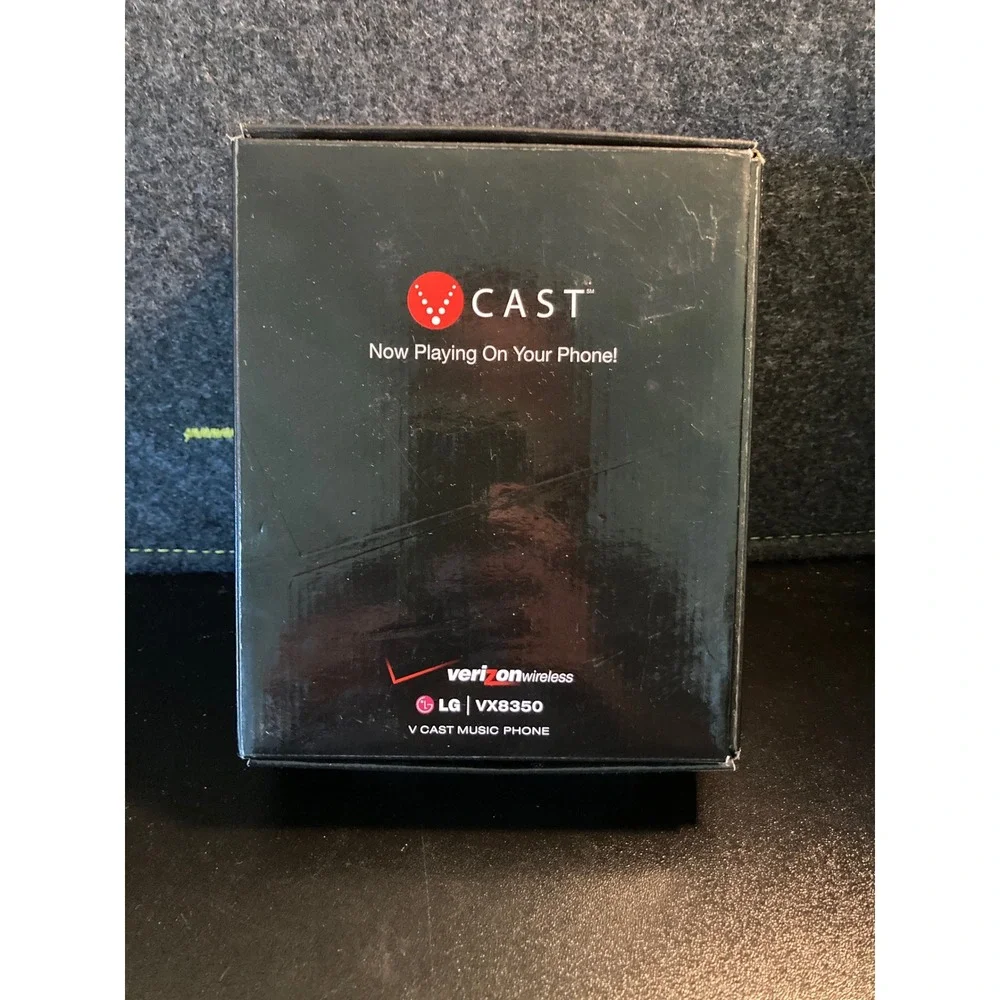 LG vx8350 cast